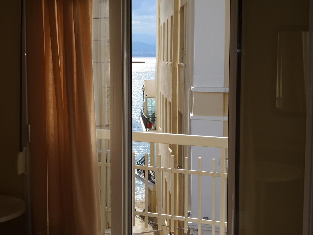 Hotel Andreou Loutraki  Room photo